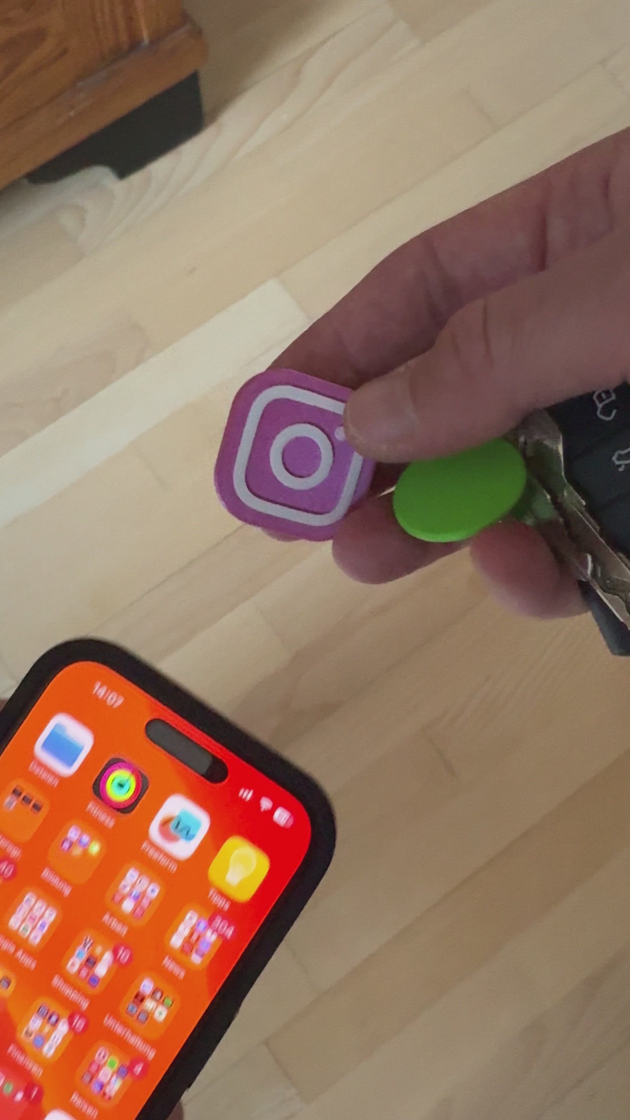 Video laden: Ein Tap – und der Link öffnet sich sofort. Keine App, kein QR-Code, kein Aufwand.
